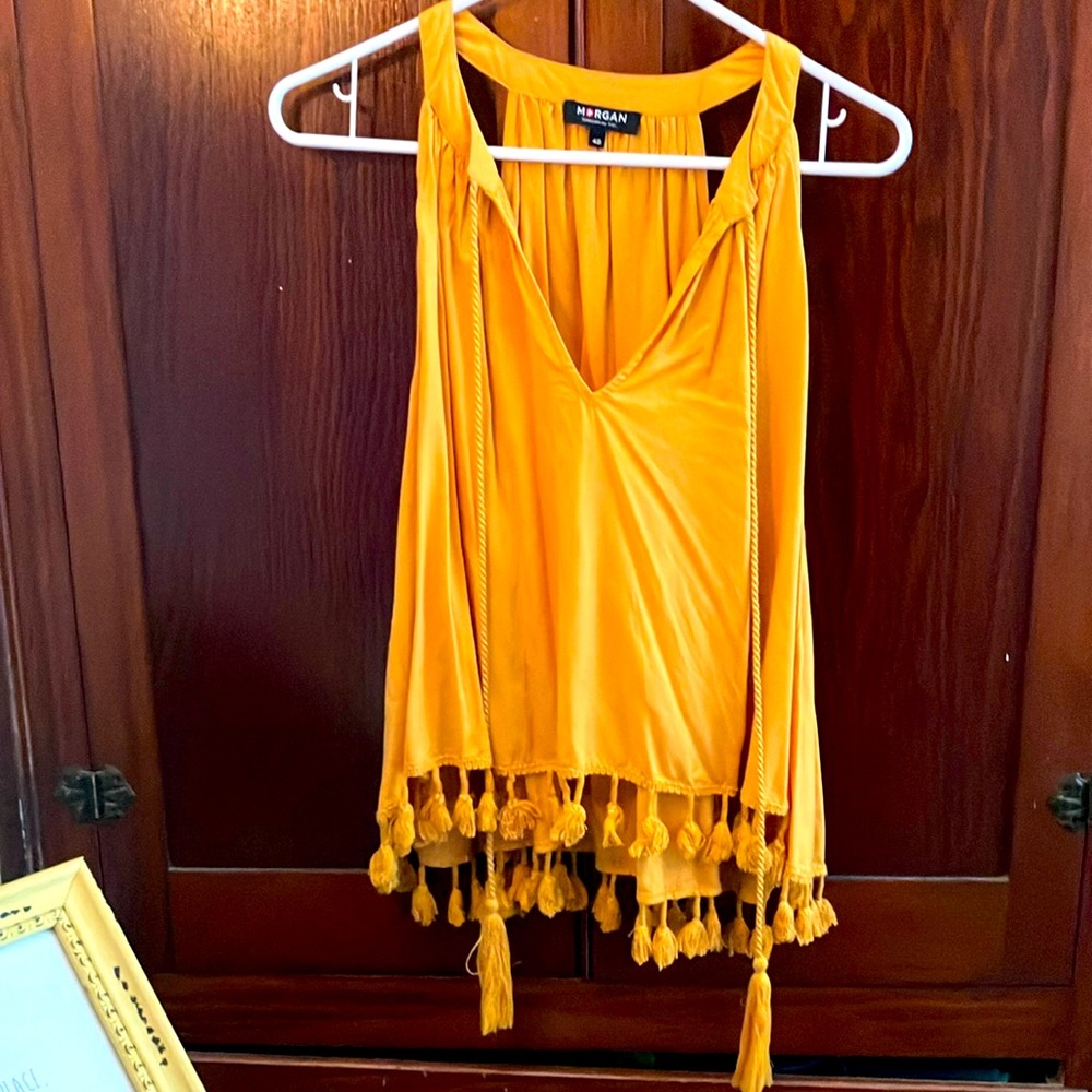 Morgan de Toi Yellow Asymmetrical Embellished Tank Top NWOT
